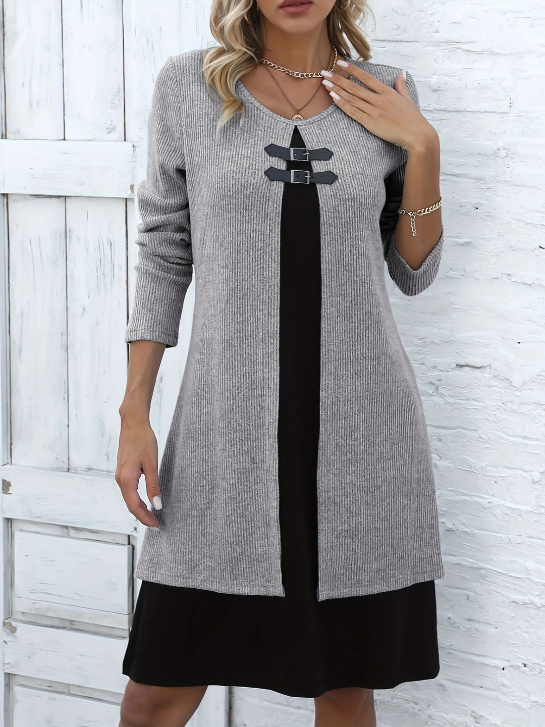 Contrast-color Sweater Dress With Buckle Design Fashion Round-neck Long-sleeved A-line Dresses Fall Wainter Women's Clothing