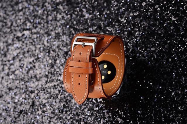 Watch men and women belt