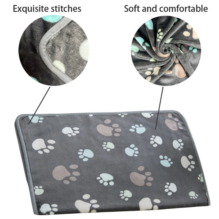 Soft and Fluffy High Quality Pet Blanket Cute Cartoon Pattern Pet Mat Warm and Comfortable Blanket for Cat and Dogs Pet Supplies