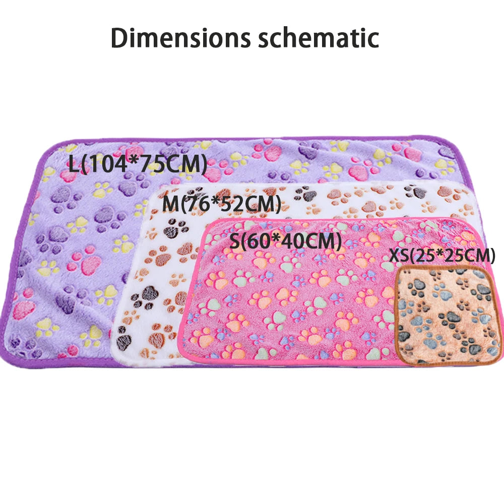 Soft and Fluffy High Quality Pet Blanket Cute Cartoon Pattern Pet Mat Warm and Comfortable Blanket for Cat and Dogs Pet Supplies